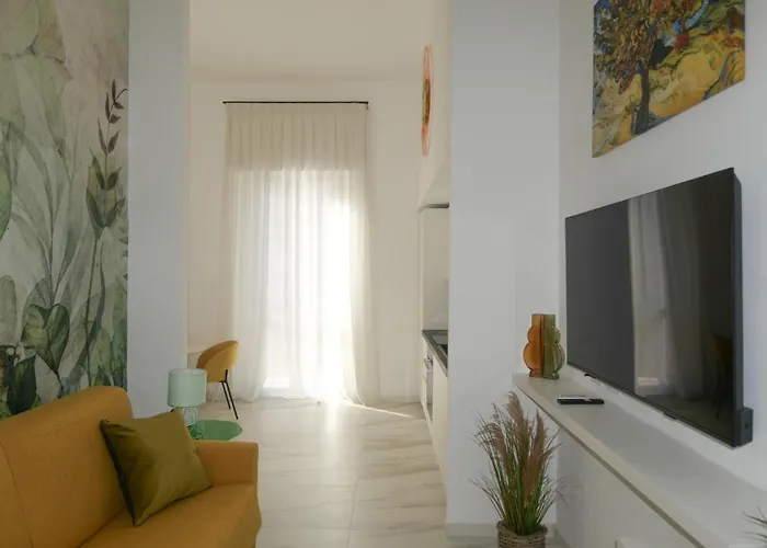 Yuna Rent - Vittorio 50 Apartment