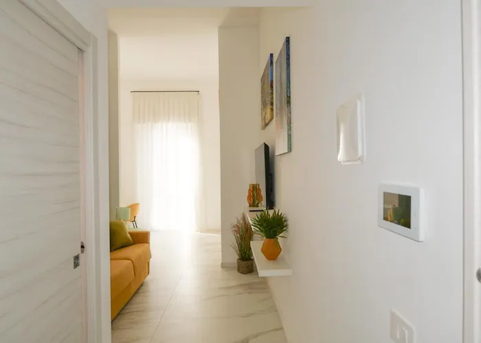 Yuna Rent - Vittorio 50